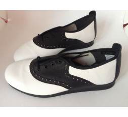 Bleyer Saddle - 7139-102...